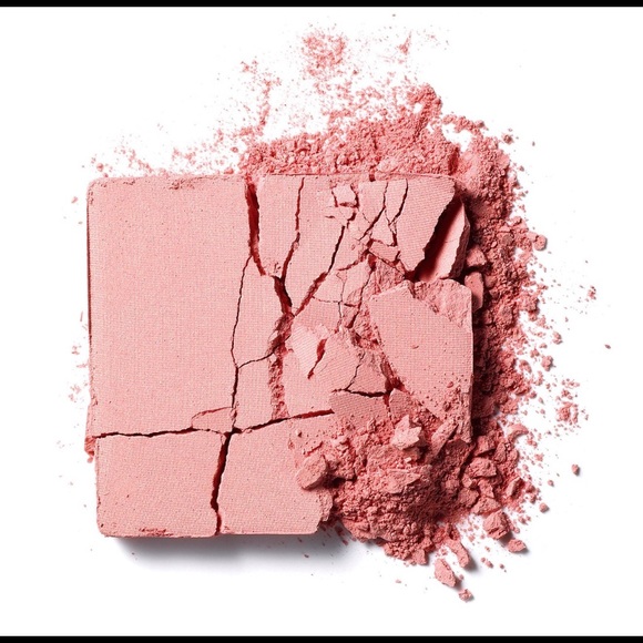 Benefit Dandelion box o' power Blush - Picture 5 of 6